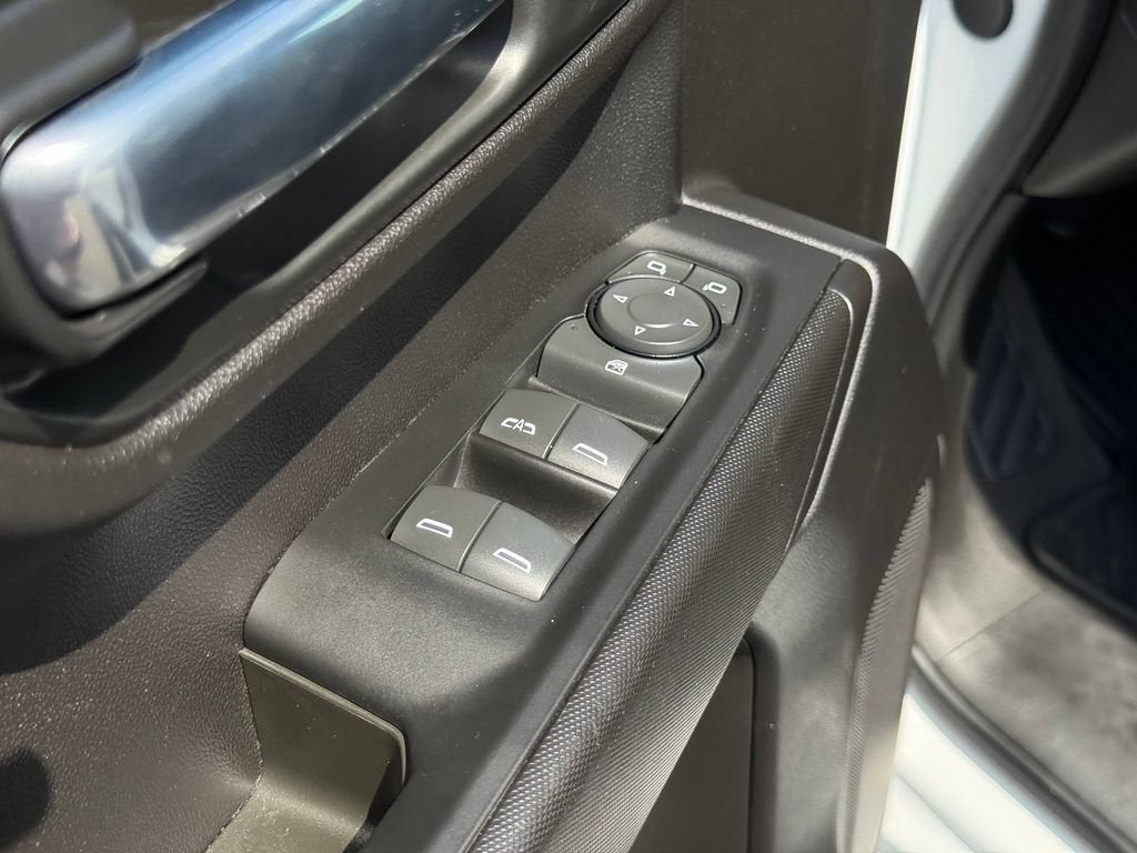 2025 Chevrolet Silverado 1500 Custom - Photo 7
