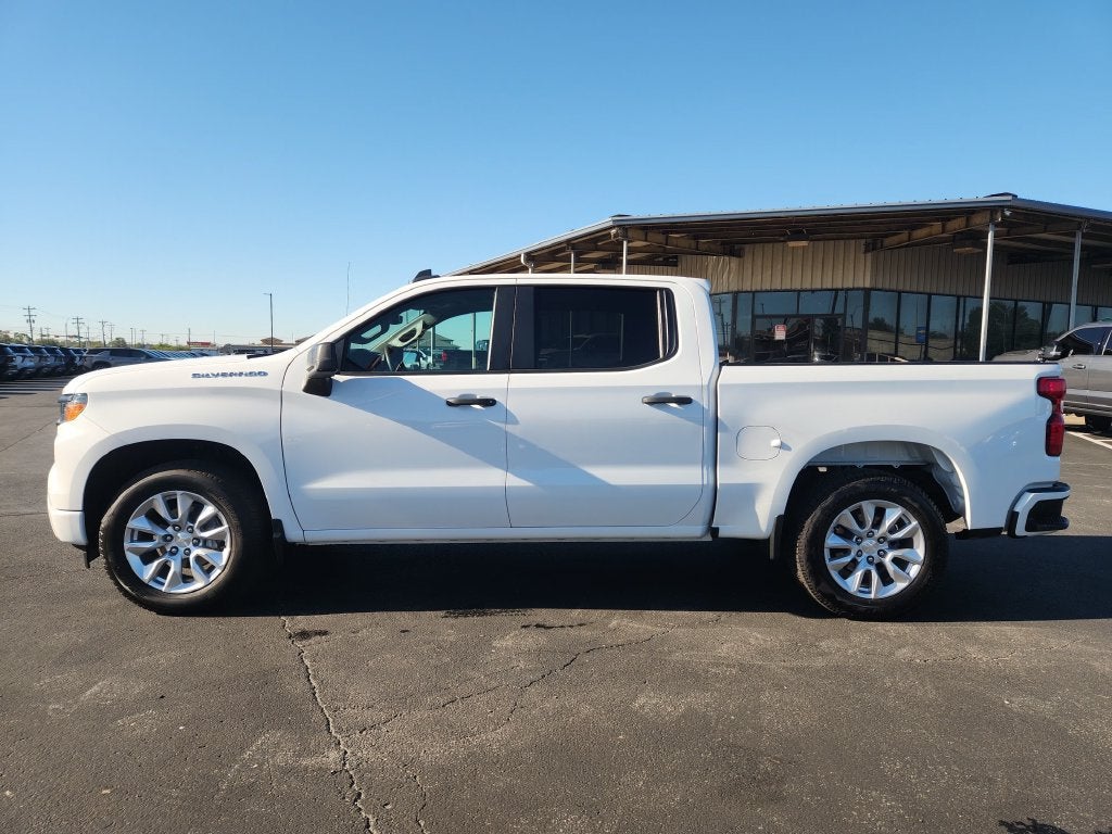 2024 Chevrolet Silverado 1500 Custom