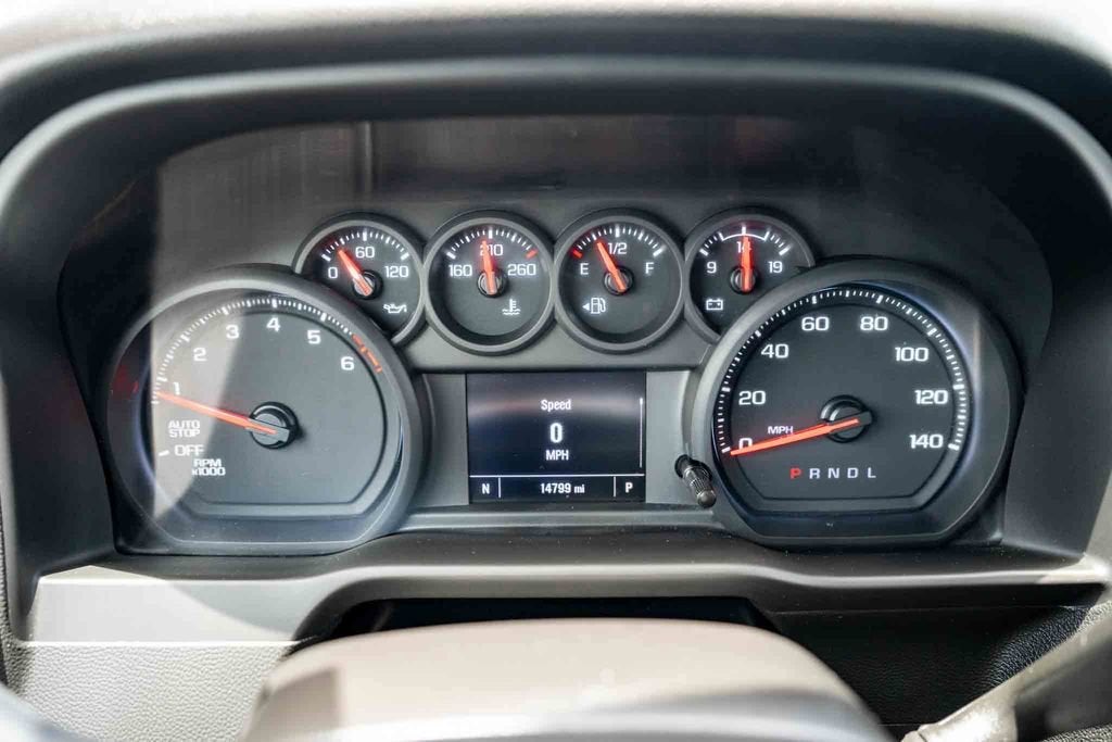 2025 Chevrolet Silverado 1500 Custom