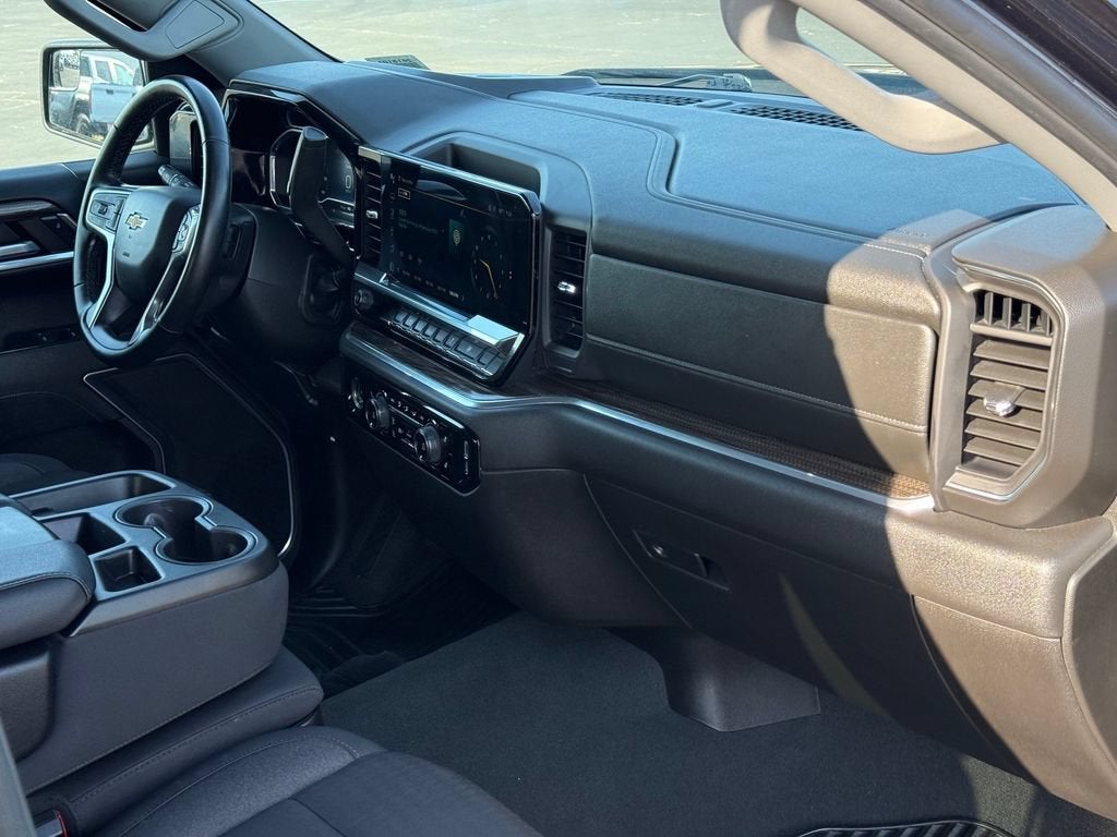 2024 Chevrolet Silverado 1500 LT - Photo 24