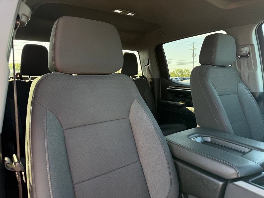 2024 Chevrolet Silverado 1500 LT - Photo 26