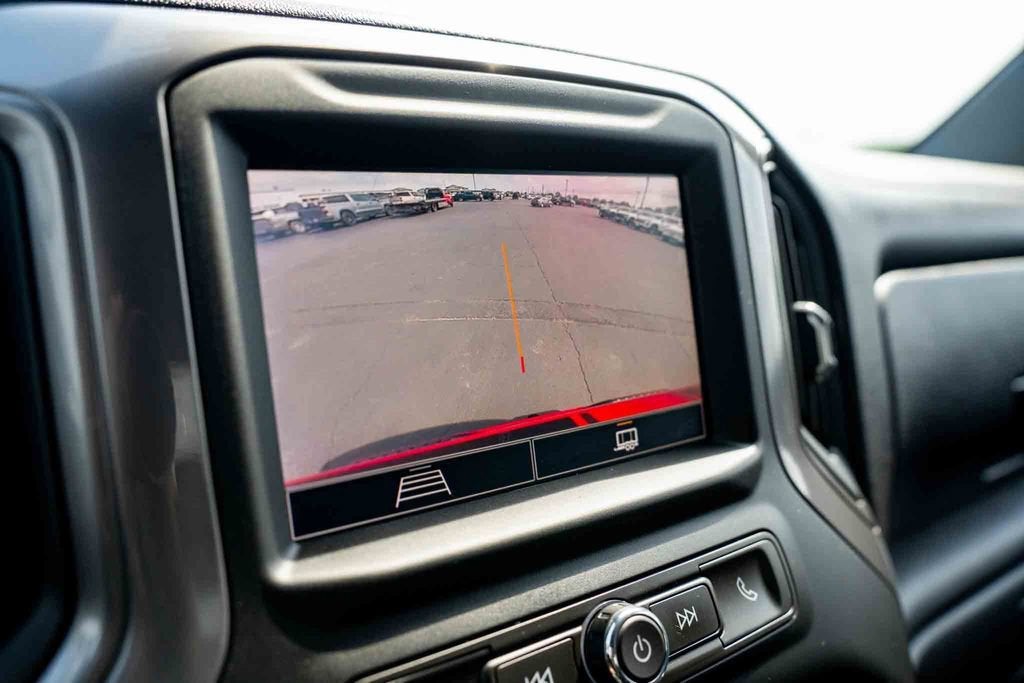 2024 Chevrolet Silverado 1500 Custom - Photo 18