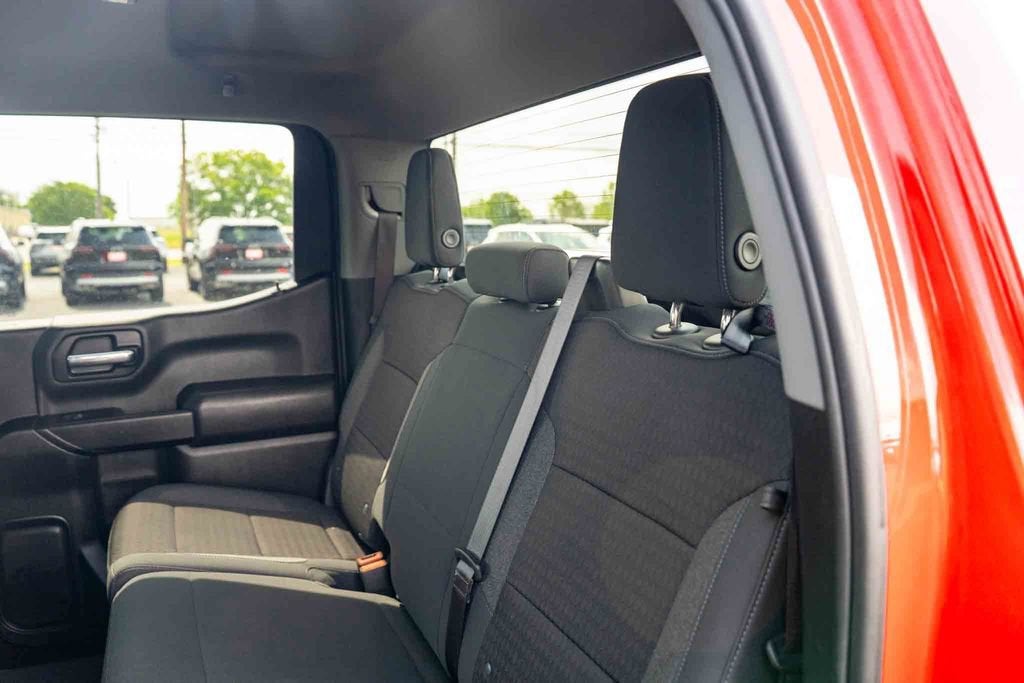 2024 Chevrolet Silverado 1500 Custom - Photo 21