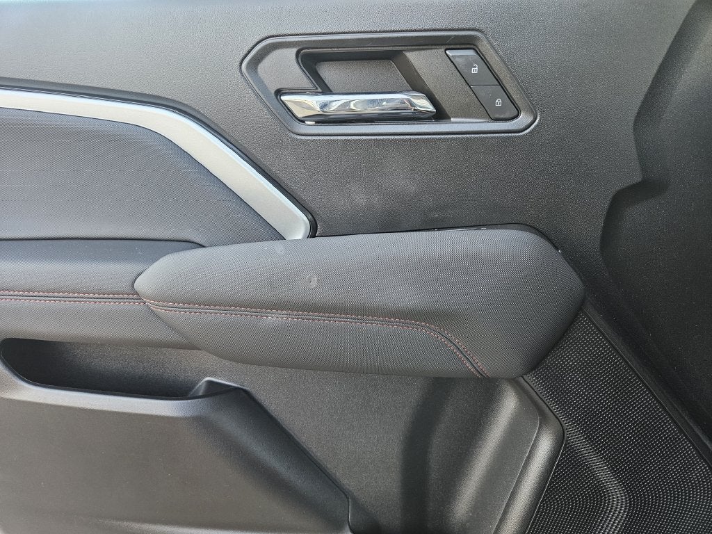 2024 Chevrolet Colorado Z71 - Photo 23