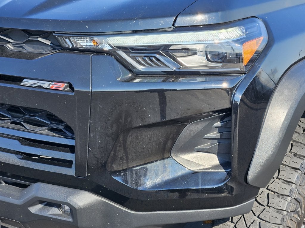 2024 Chevrolet Colorado ZR2 - Photo 8