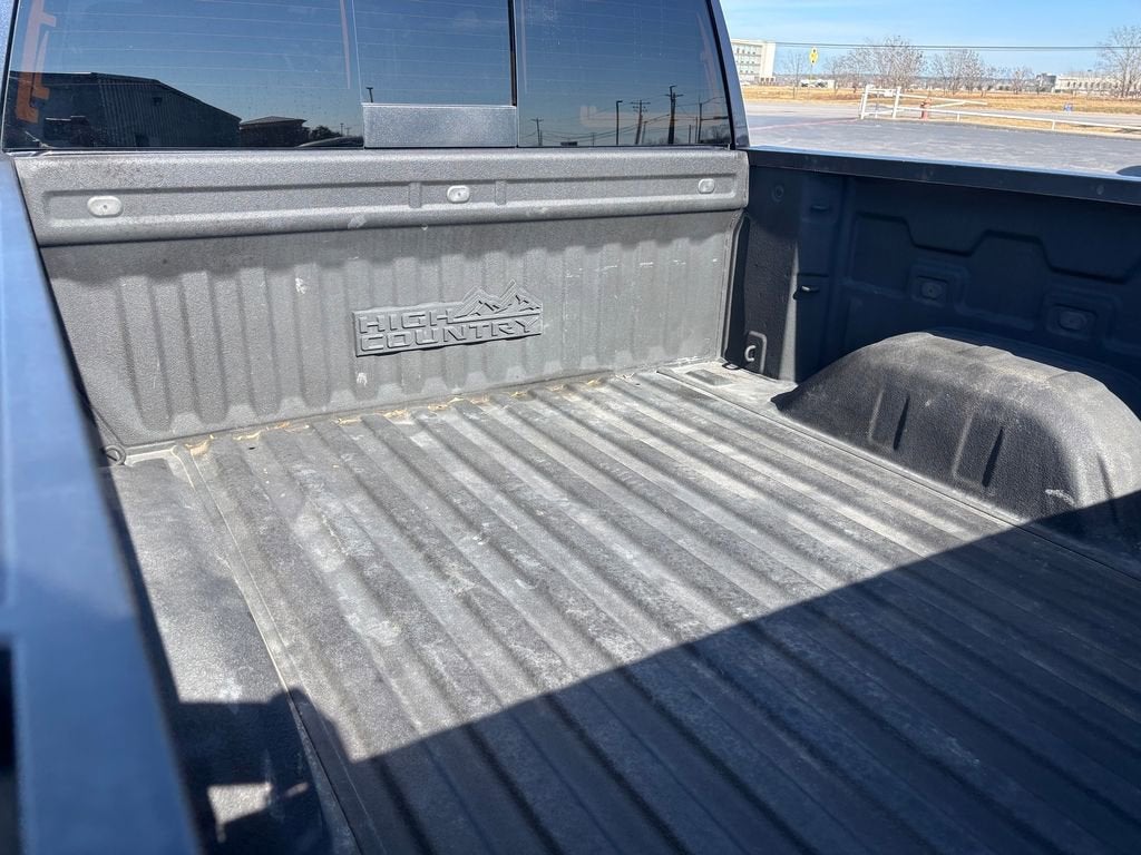 2022 Chevrolet Silverado 1500 High Country