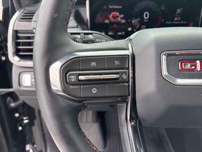 2025 GMC Acadia AT4