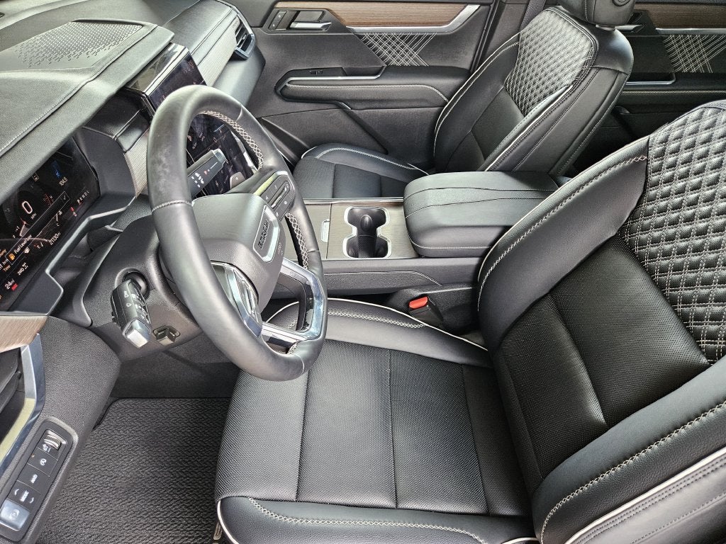 2024 GMC Acadia Denali - Photo 11