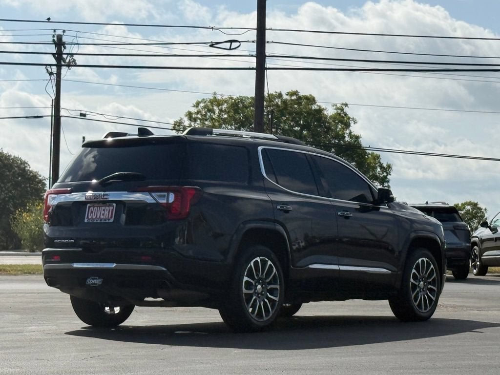 2022 GMC Acadia Denali