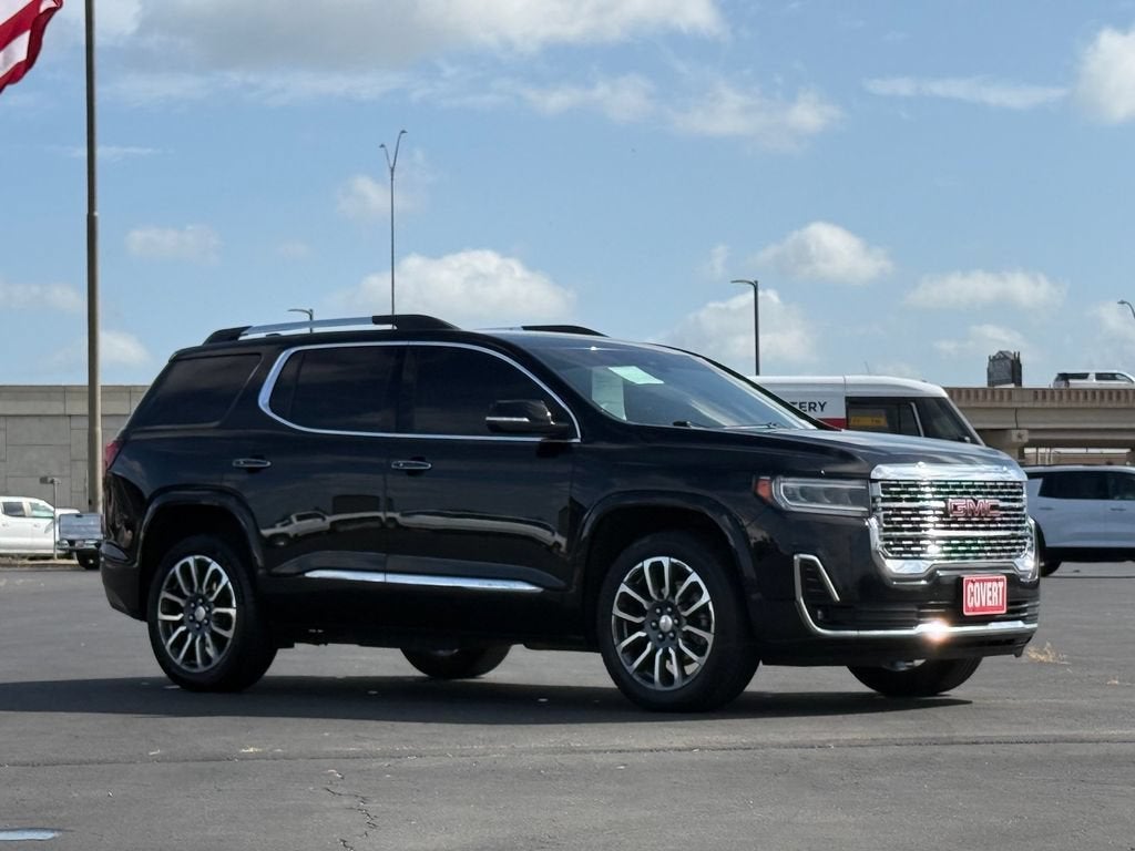 2022 GMC Acadia Denali