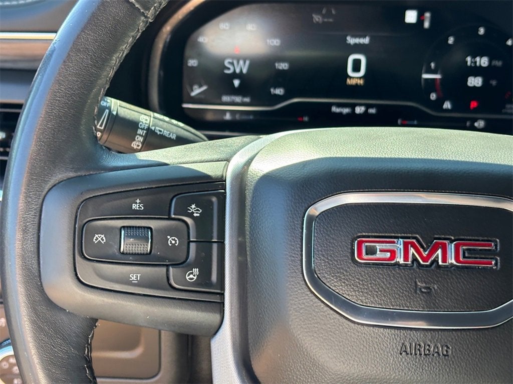 2022 GMC Yukon SLT
