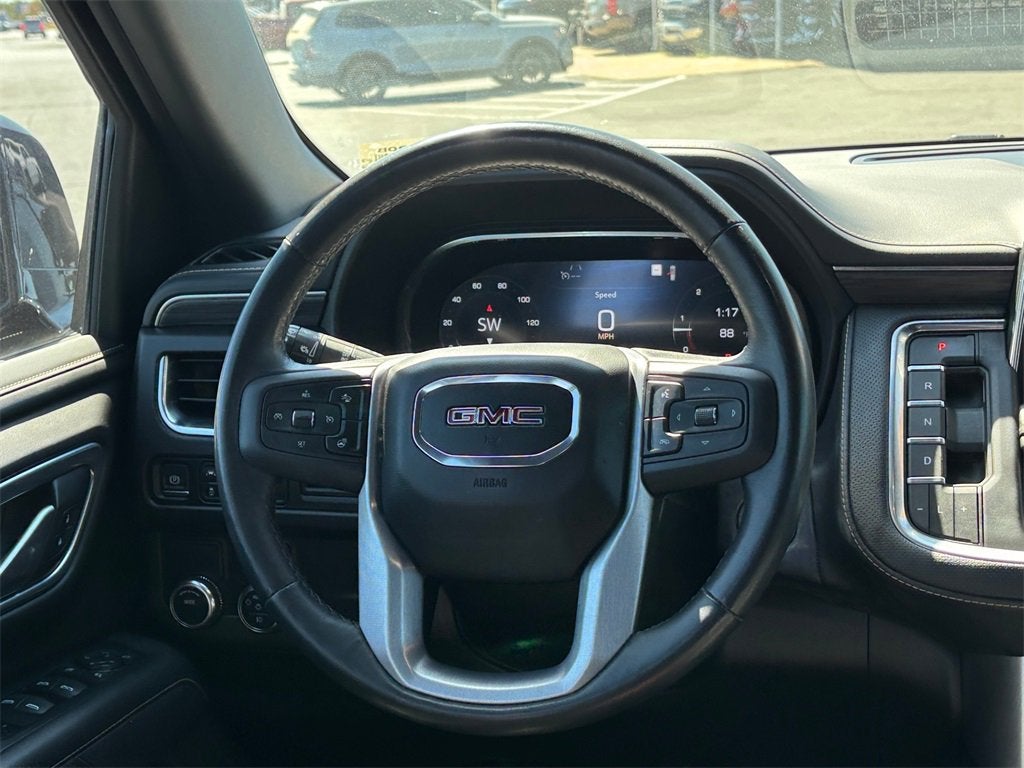 2022 GMC Yukon SLT