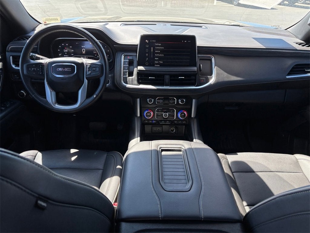 2022 GMC Yukon SLT