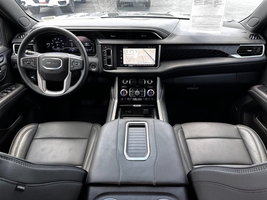 2024 GMC Yukon Denali - Photo 29