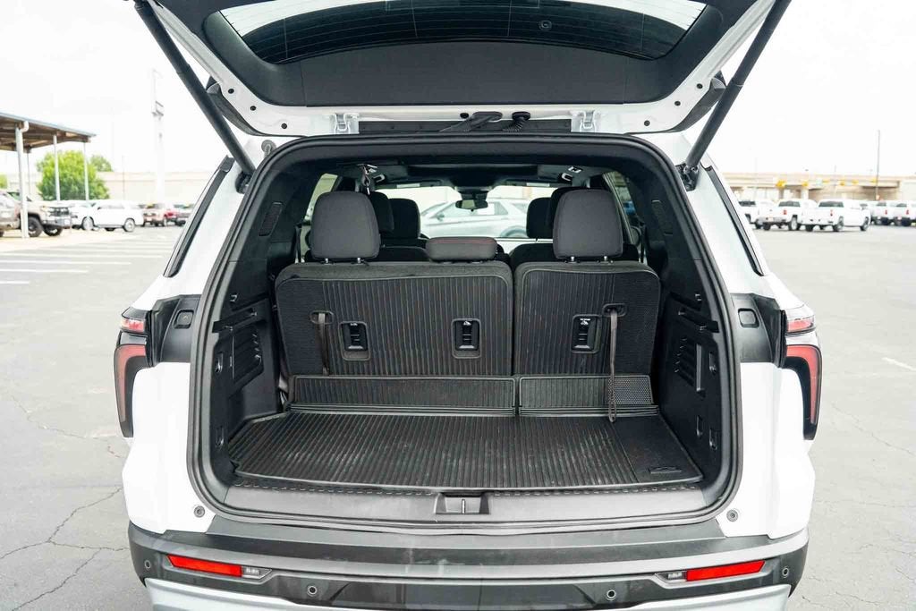 2024 Chevrolet Traverse Z71