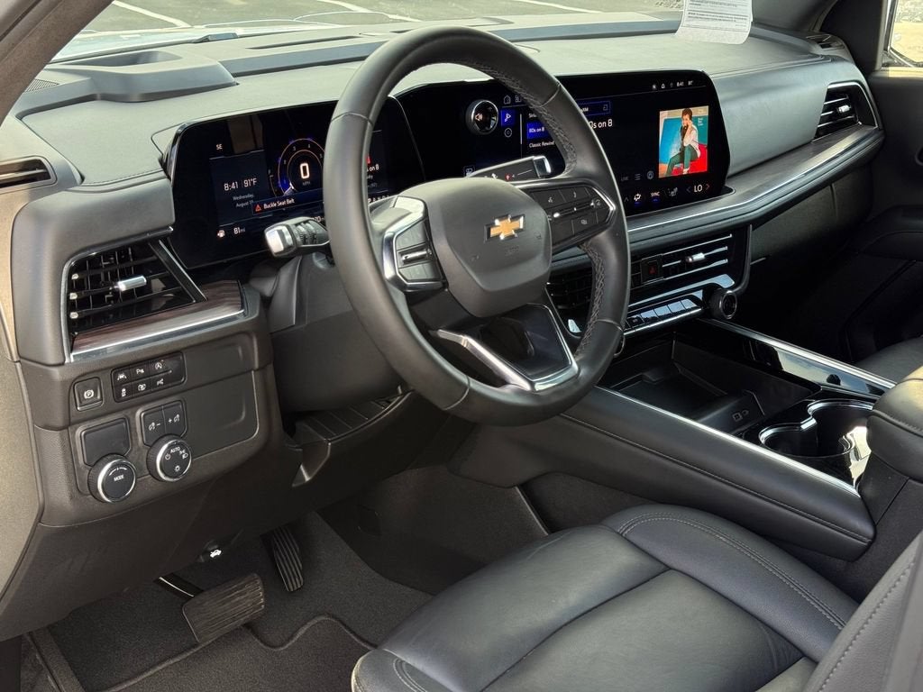 2025 Chevrolet Tahoe LT - Photo 9