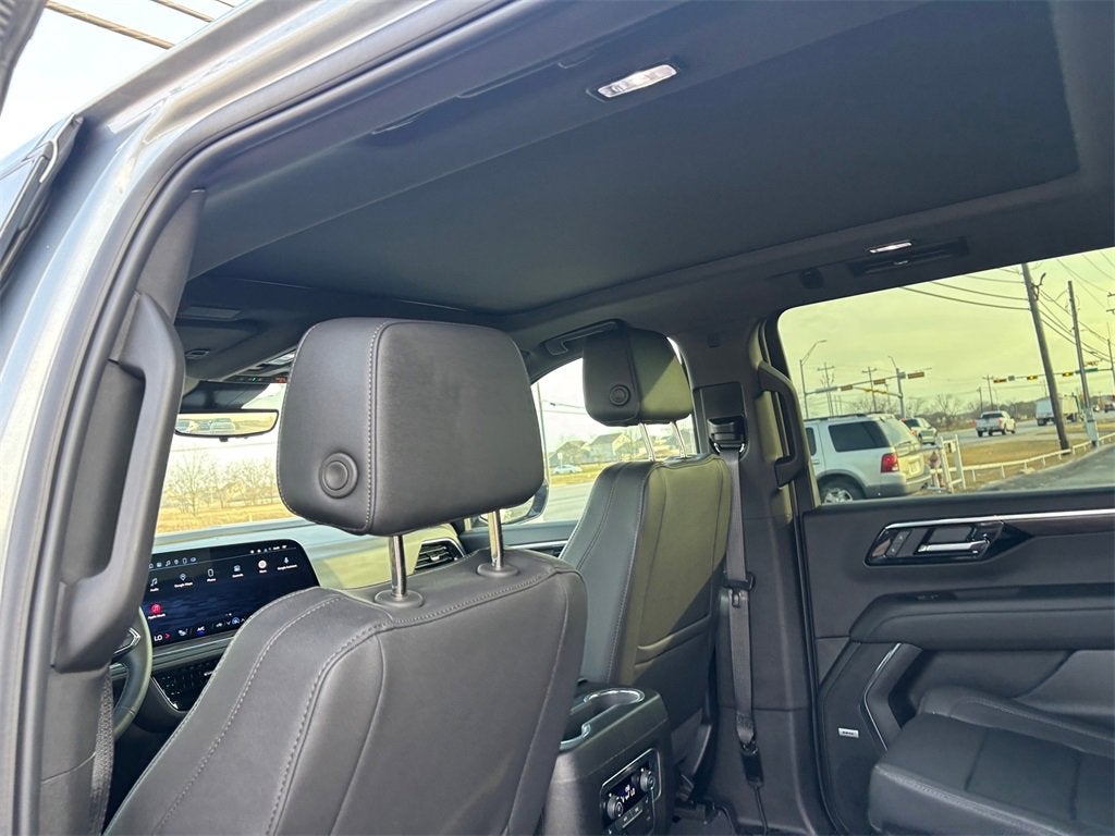 2025 Chevrolet Suburban Z71