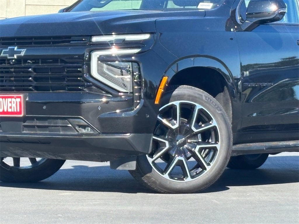 2025 Chevrolet Suburban RST