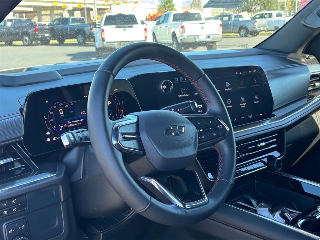 2025 Chevrolet Suburban RST