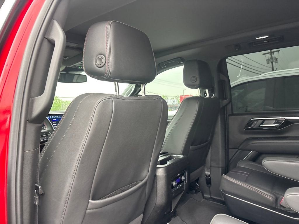 2025 Chevrolet Tahoe RST