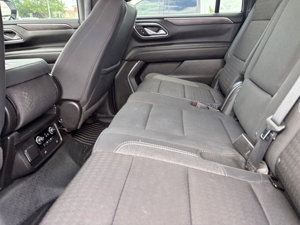 2024 Chevrolet Suburban LS