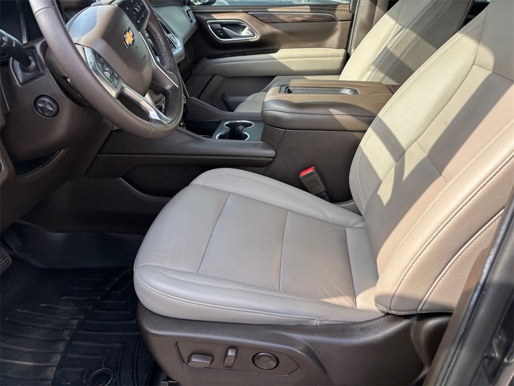 2022 Chevrolet Suburban LT