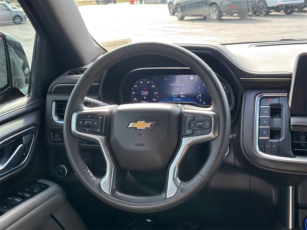 2022 Chevrolet Suburban LT