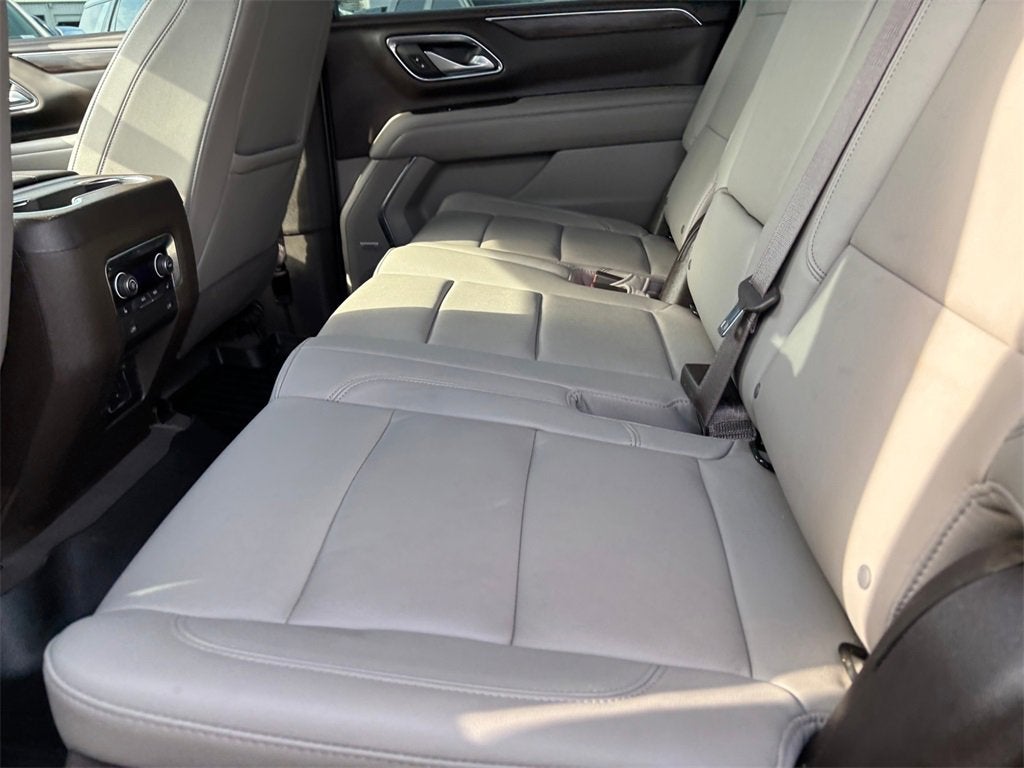 2022 Chevrolet Suburban LT