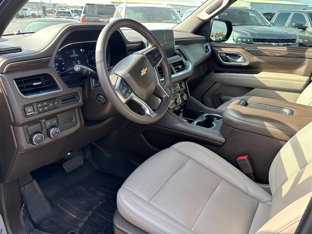 2022 Chevrolet Suburban LT