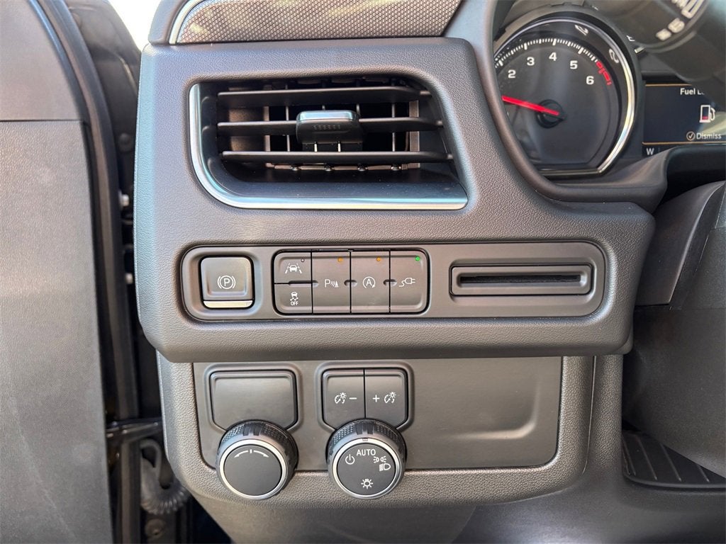 2021 Chevrolet Suburban RST