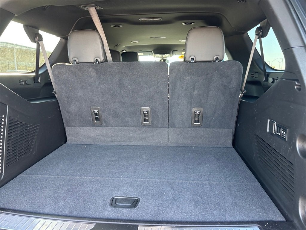 2021 Chevrolet Suburban RST