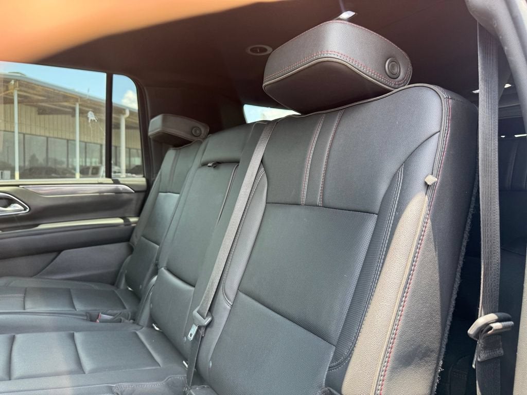 2022 Chevrolet Suburban RST