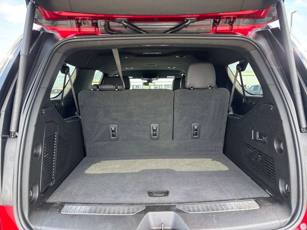 2022 Chevrolet Suburban RST - Photo 32