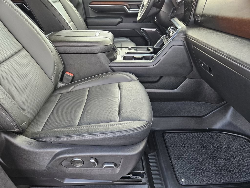 2024 GMC Sierra 3500 HD Denali