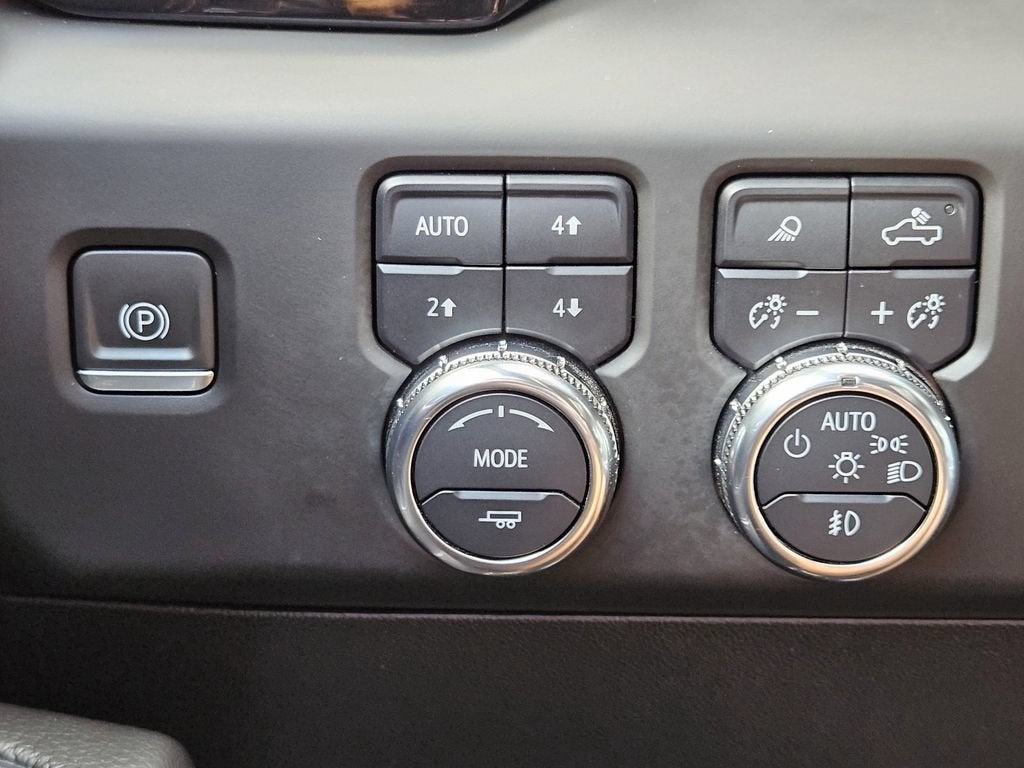 2024 GMC Sierra 3500 HD Denali