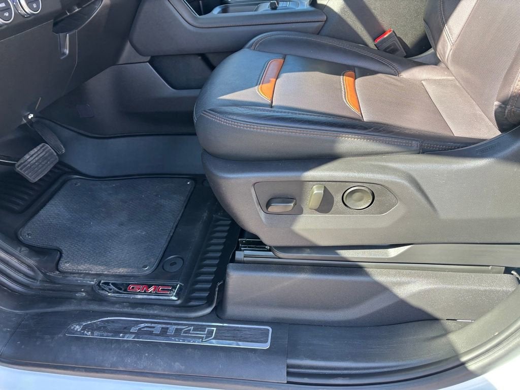 2025 GMC Sierra 2500 HD AT4