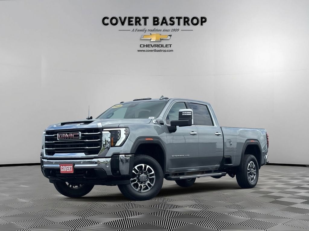 2025 GMC Sierra 4WD Crew Cab Standard Box SLT's photo