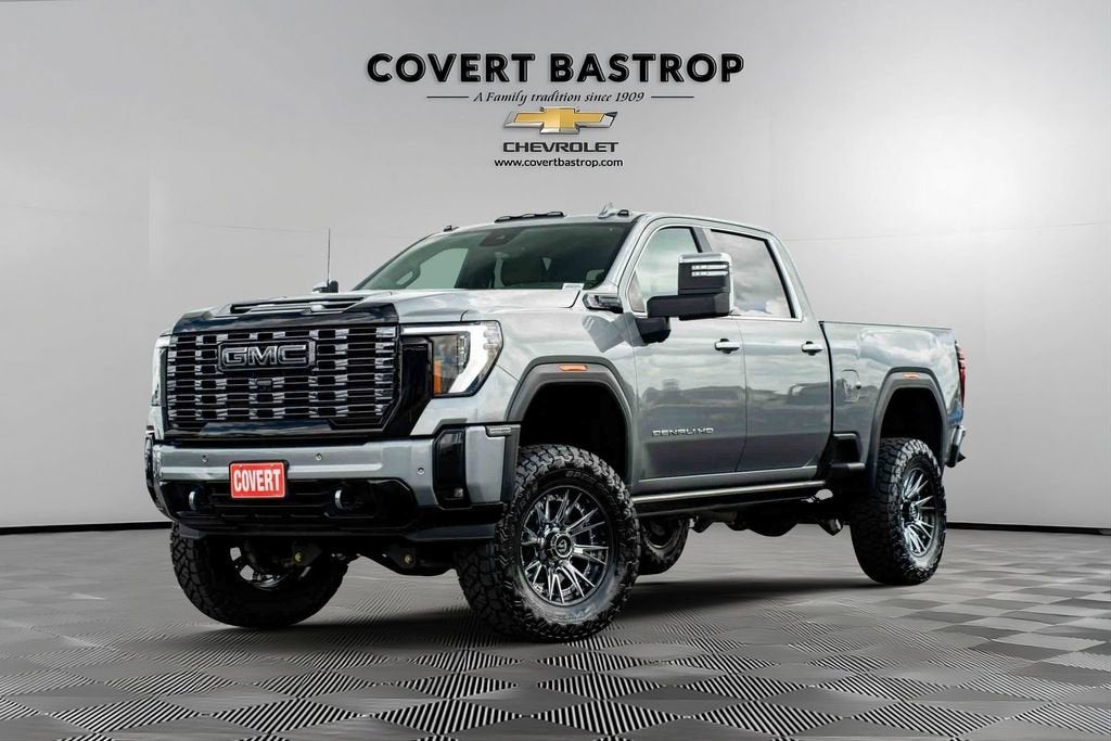2025 GMC Sierra 4WD Crew Cab Long Box Denali Ultimate's photo