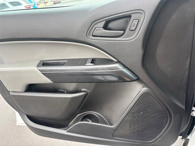 2022 GMC Canyon Elevation Standard