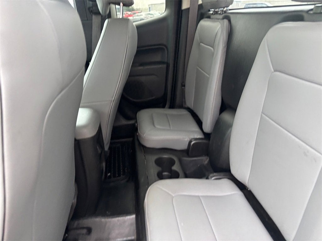 2022 GMC Canyon Elevation Standard