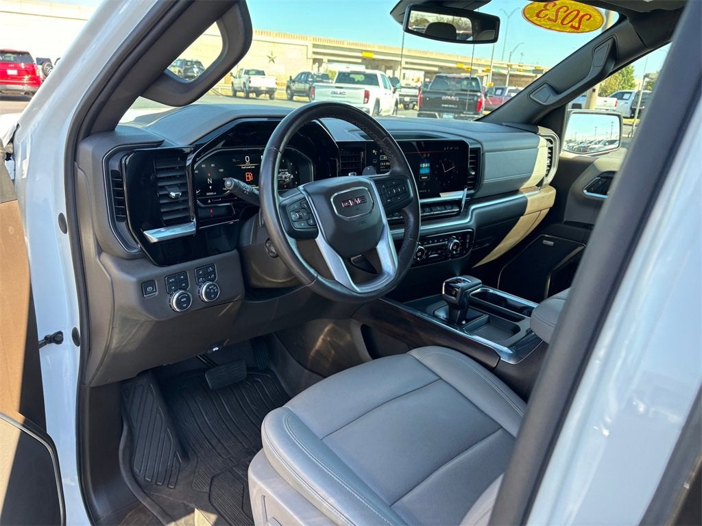 2023 GMC Sierra 1500 SLT