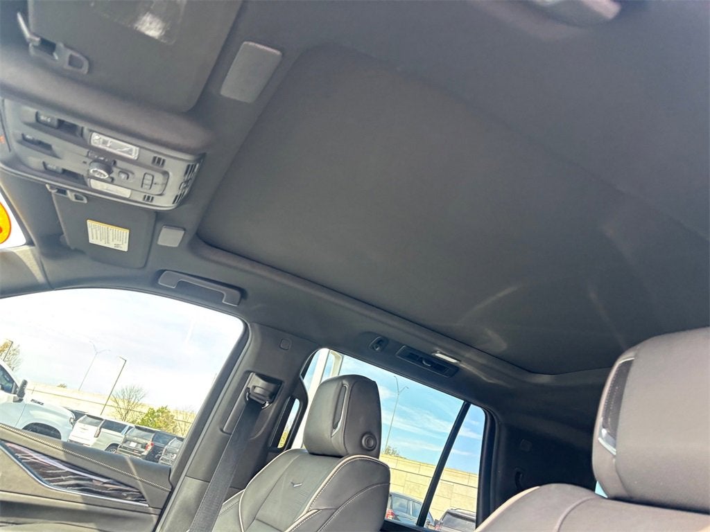 2023 Cadillac Escalade Sport