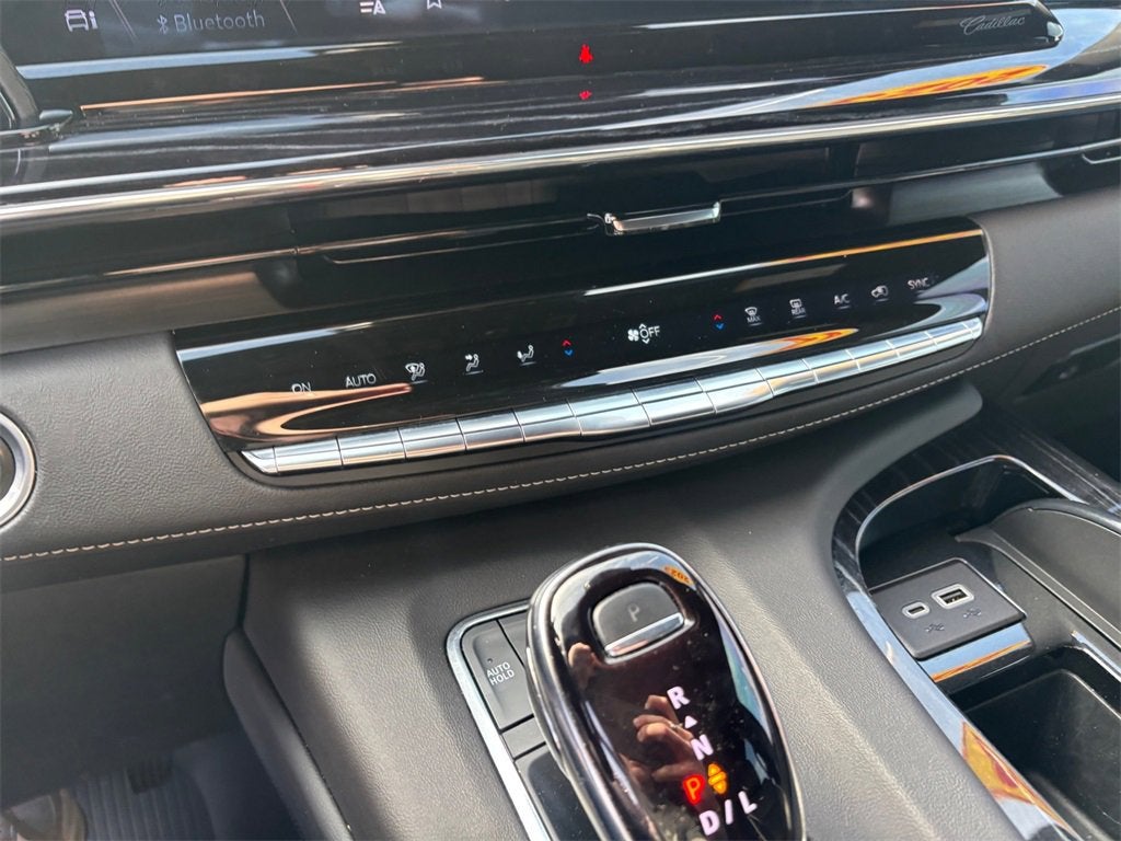 2023 Cadillac Escalade Sport