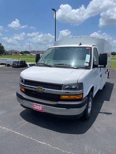 2025 Chevrolet Express Cutaway 3500 1WT