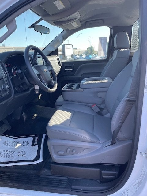 2023 Chevrolet Silverado 5500 HD Work Truck