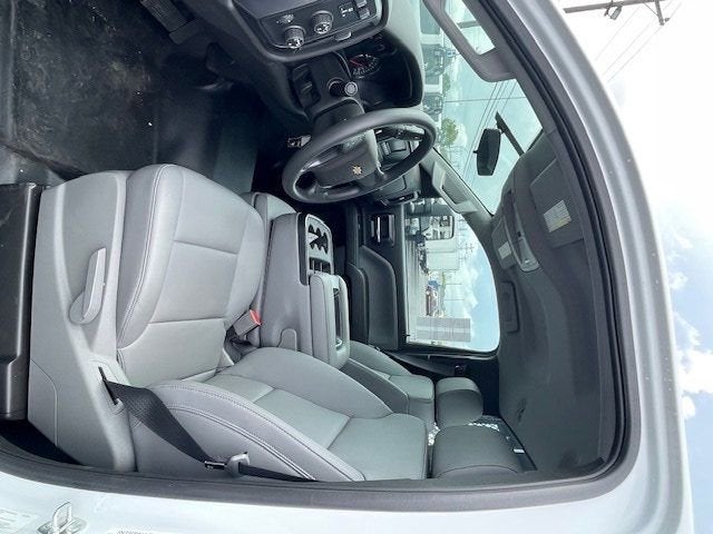 2024 Chevrolet Silverado 5500 HD Work Truck