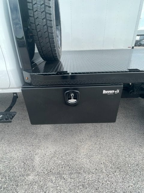 2024 Chevrolet Silverado 5500 HD LT