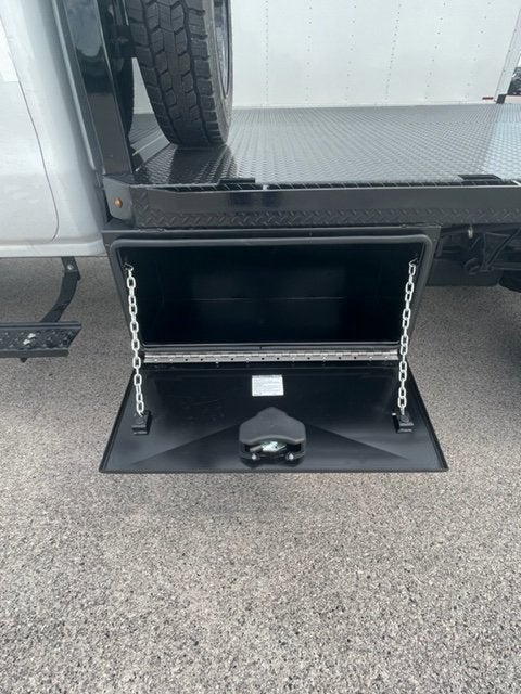 2024 Chevrolet Silverado 5500 HD LT