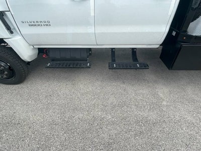 2024 Chevrolet Silverado 5500 HD LT