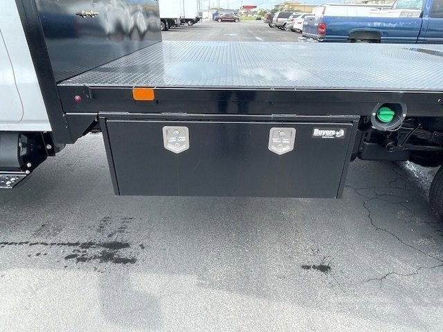 2024 Chevrolet Silverado 5500 HD Work Truck